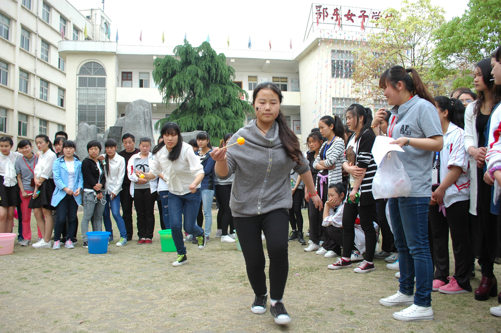 鄂东女子学校