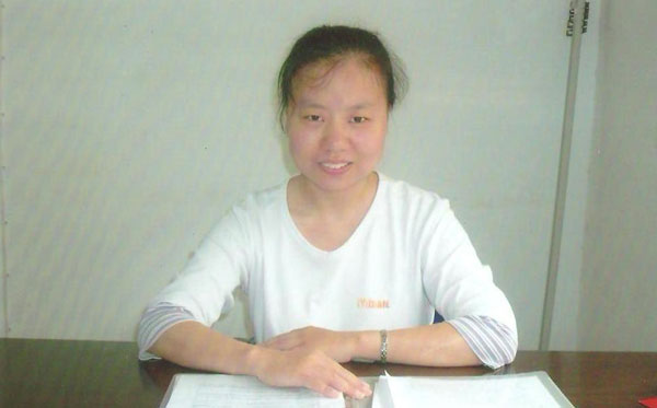 英语教师 何臻